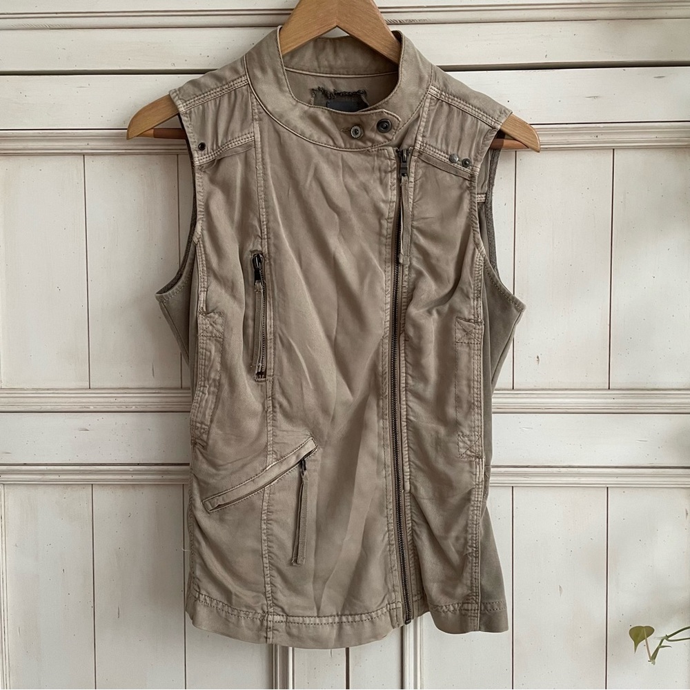 Braeve Vest